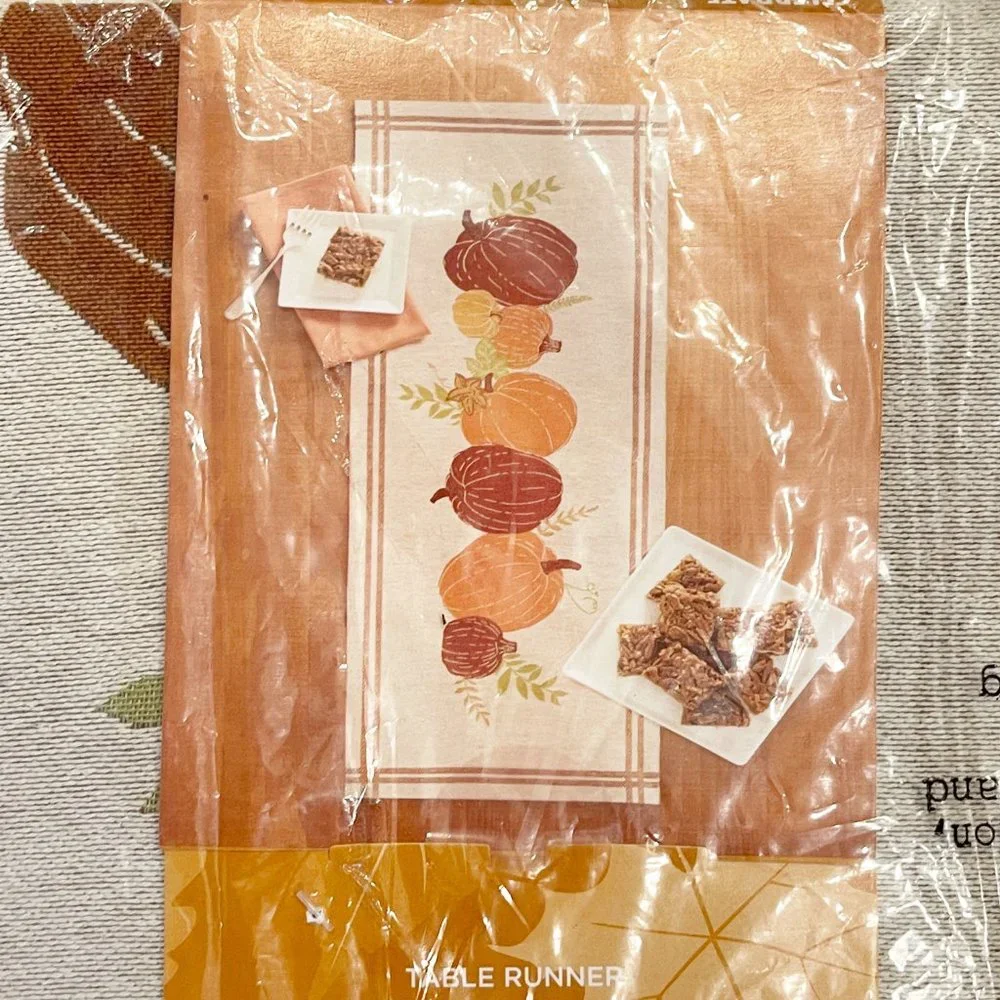 New Fall Table Runner Kohl's Pumpkin Thanksgiving Halloween Tan Orange 36